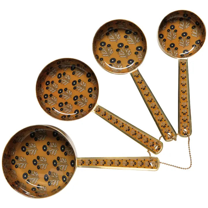 Enameled Measuring Cups  - Zest