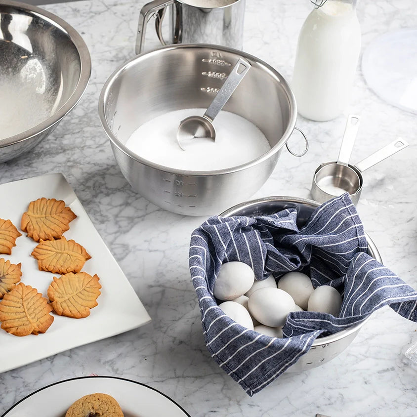 Mixing Bowls with Lids Set